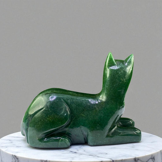Aventurine Jade Cat Carving – Lucky Green Gemstone Animal Sculpture