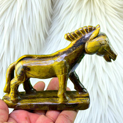 Hand-Carved Golden Tiger Eye Horse – Polished Gemstone Animal Figurine