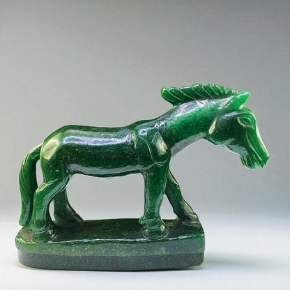Standing Green Aventurine Jade Horse – Hand-Carved Gemstone Animal Figurine