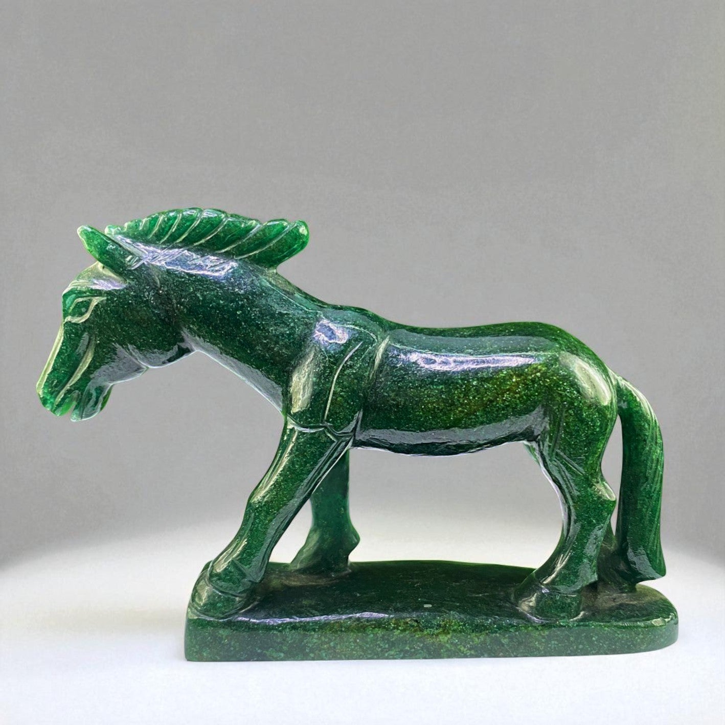 Standing Green Aventurine Jade Horse – Hand-Carved Gemstone Animal Figurine