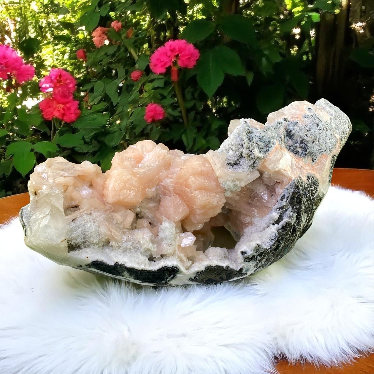 Large Apophyllite & Stilbite Cluster – Soothing Zeolite Crystals for Meditation & Emotional Healing