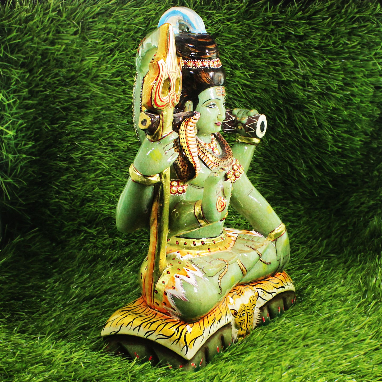 Nat. Jade Gemstone Shiva Figure Carved with 22 Carat Gold Work Paint