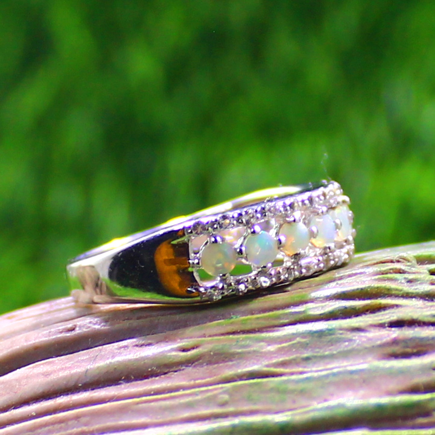 Unique Nat. Ethiopian Opal Gemstone 925 Sterling Silver Statement Ring