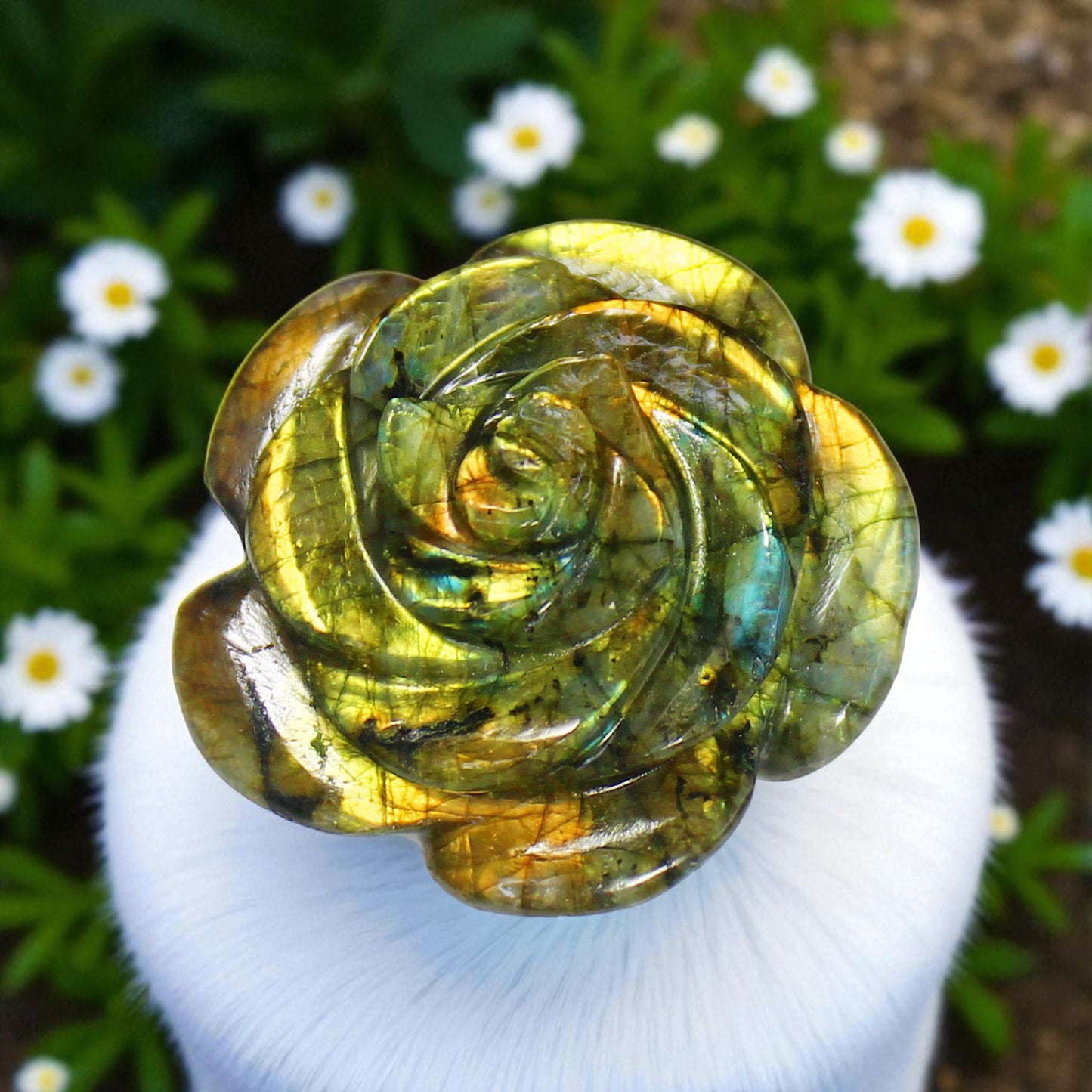 Lovely Color Sheen Nat. Labradorite Gemstone Rose Flower Carved Figure
