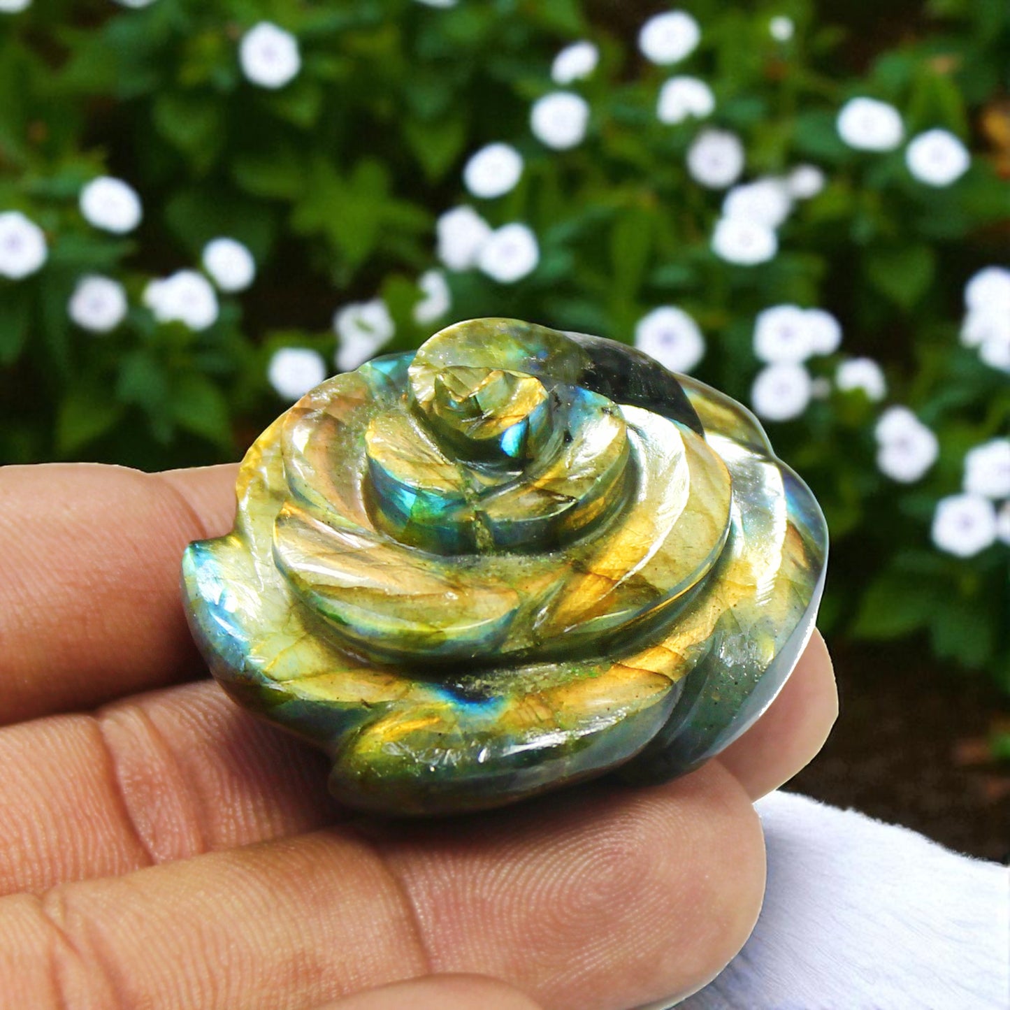 Lovely Color Sheen Nat. Labradorite Gemstone Rose Flower Carved Figure