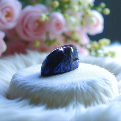 Premium Quality Pietersite Cab – Eye-Catching Mix of Golden, Red & Indigo Fibers