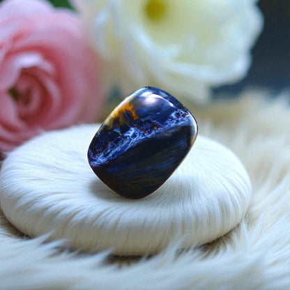 Premium Quality Pietersite Cab – Eye-Catching Mix of Golden, Red & Indigo Fibers
