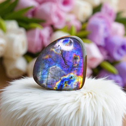 Spectrolite Labradorite Cab – Rare Purple-Blue Sheen, Collector’s Gem