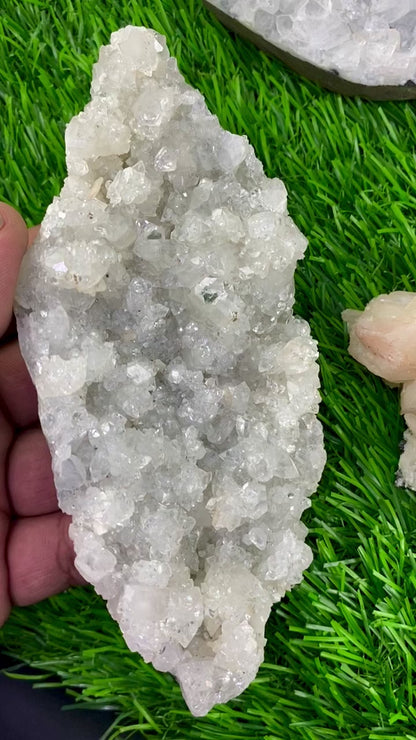 Premium Quality Green Apophyllite Cluster – Brilliant Crystal Formation in Rare Green Shade